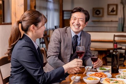 株式会社ウィモーション